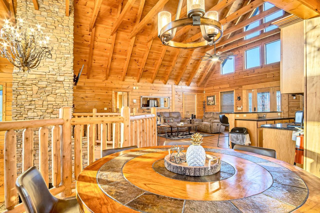 Queen Of Dreams Gatlinburg Exterior photo